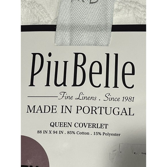 PiuBelle Portugal QUEEN Textured Woven Roses Quilt Coverlet White Bedspread NEW - Picture 4 of 5